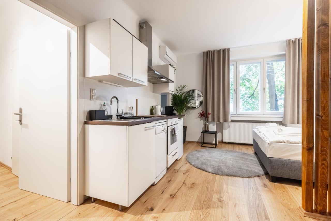 Cozy Studio Apartment Located In Vienna'S Vibrant City Center Bagian luar foto